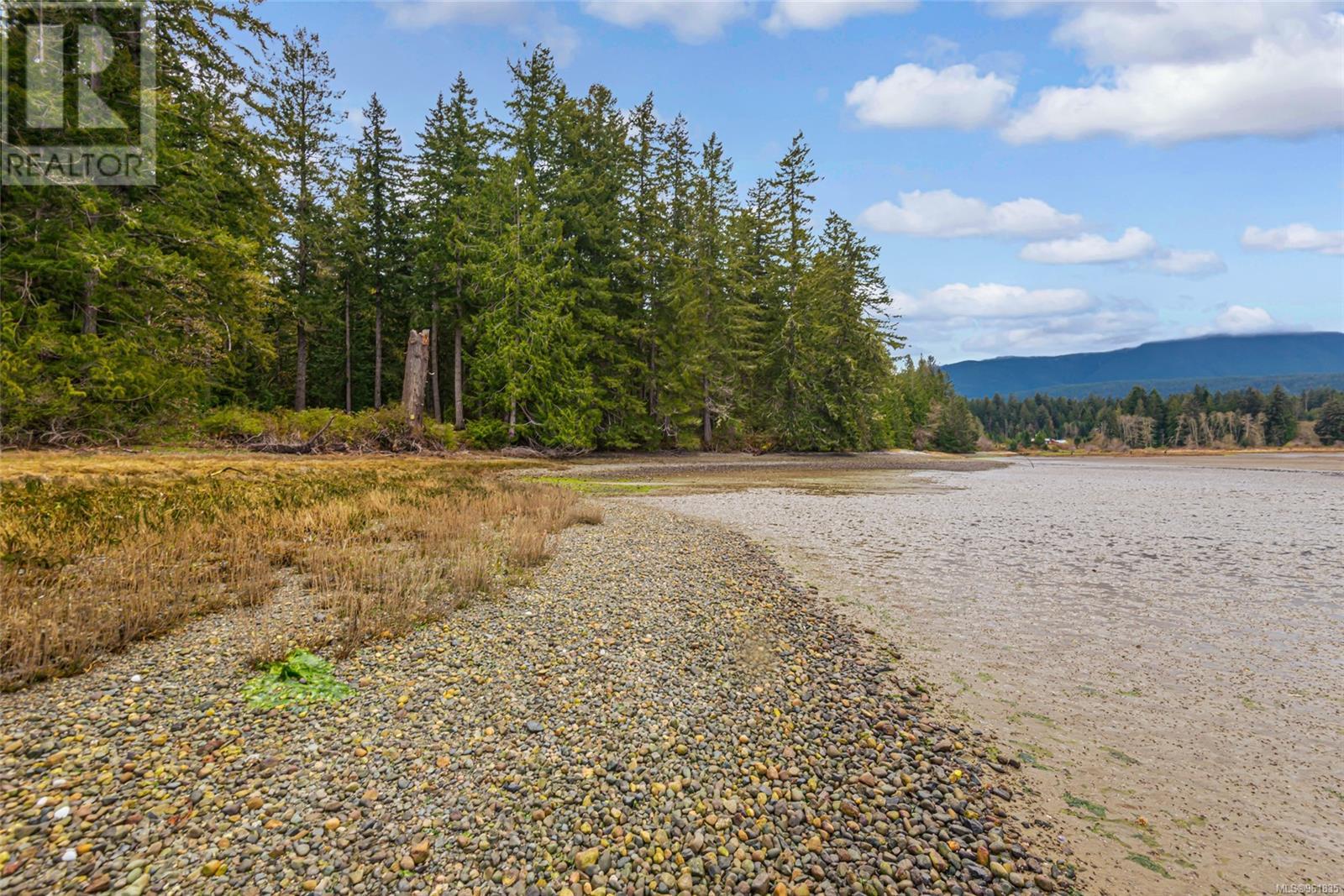  Lot 13 Island Highway West, Bowser