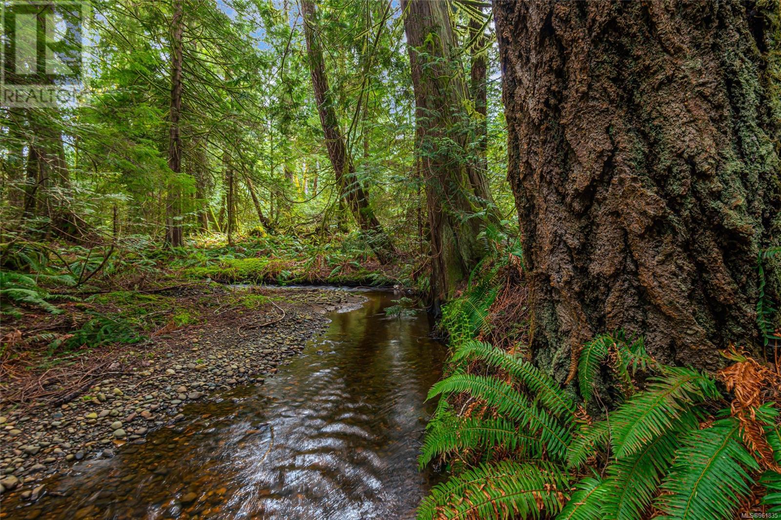  Lot 13 Island Highway West, Bowser