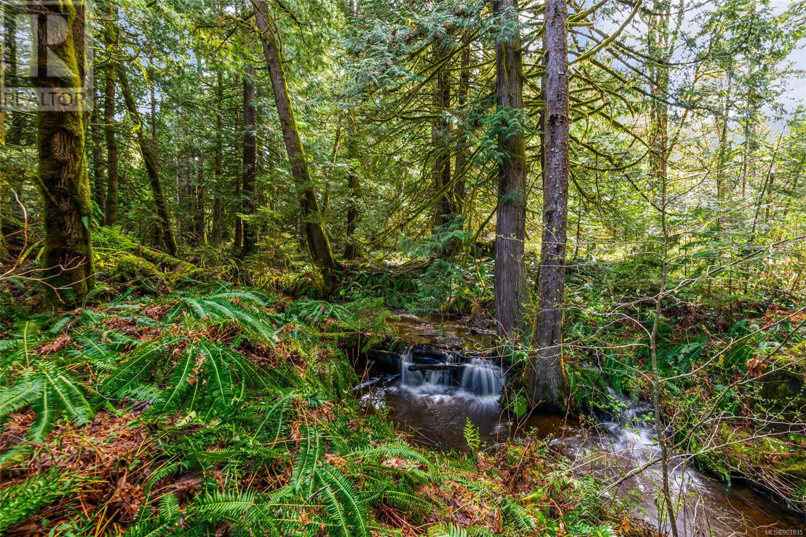  Lot 13 Island Highway West, Bowser