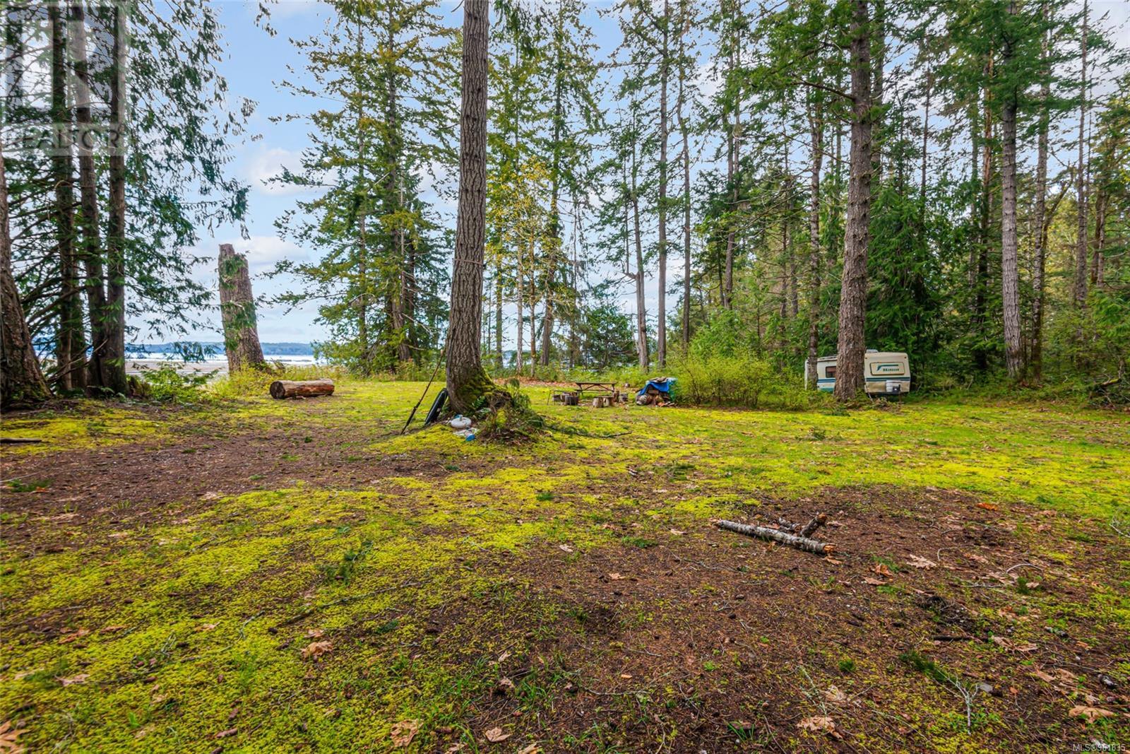  Lot 13 Island Highway West, Bowser