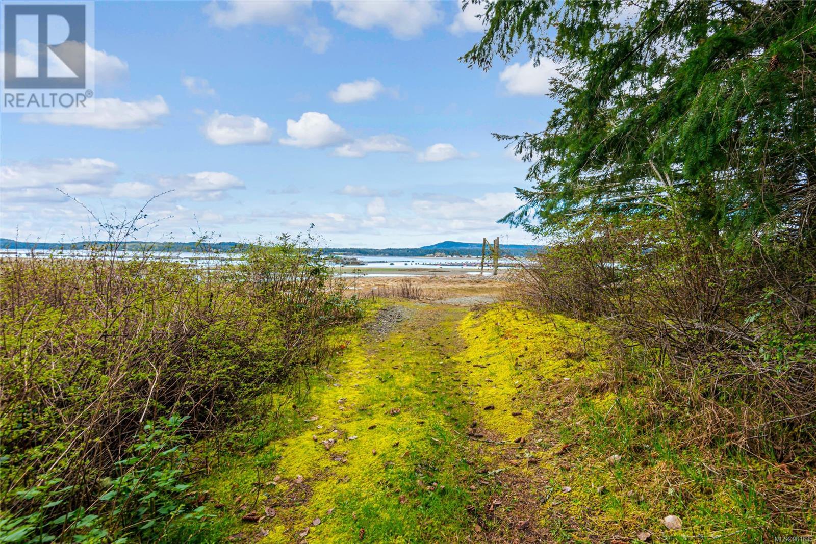  Lot 13 Island Highway West, Bowser