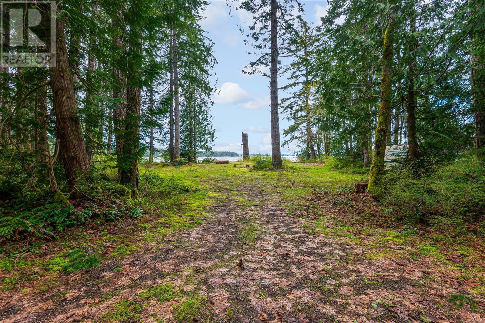 Lot 13 Island Highway West, Bowser