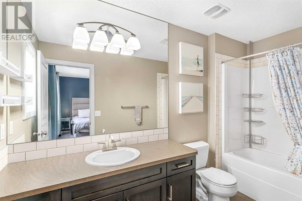 16 Mahogany View SE, Calgary, Alberta