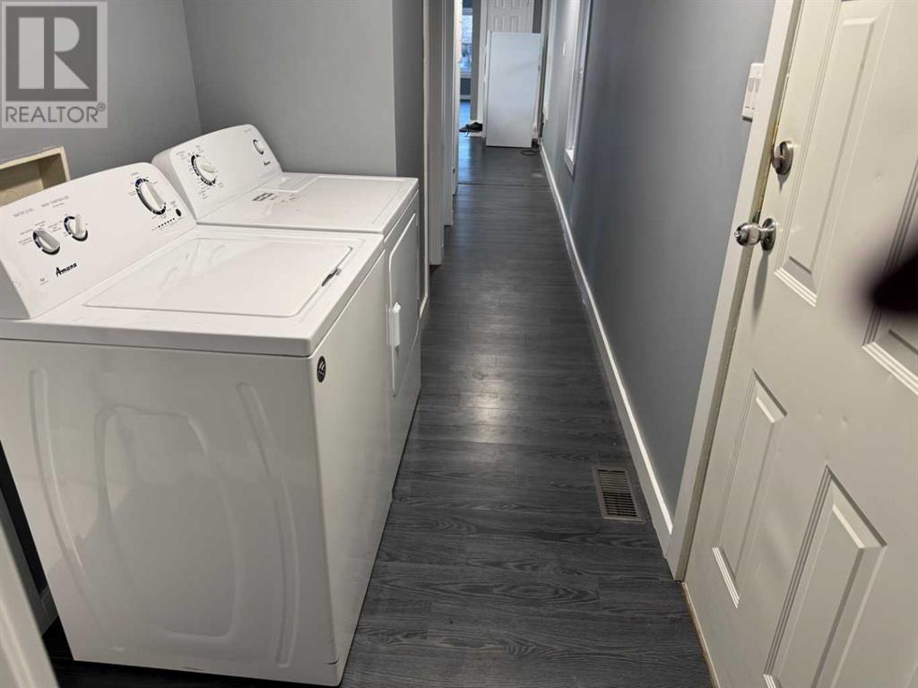Single Family House Mobile Home for Sale in    Street NW Greenwood/Greenbriar Calgary 