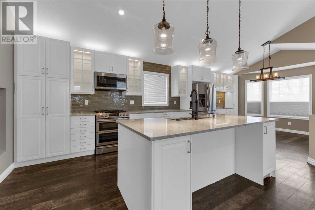 Single Family House 4 Level for Sale in  Erin Circle SE Erin Woods Calgary 