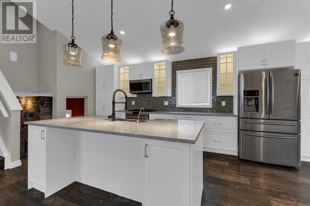 Single Family House 4 Level for Sale in  Erin Circle SE Erin Woods Calgary 