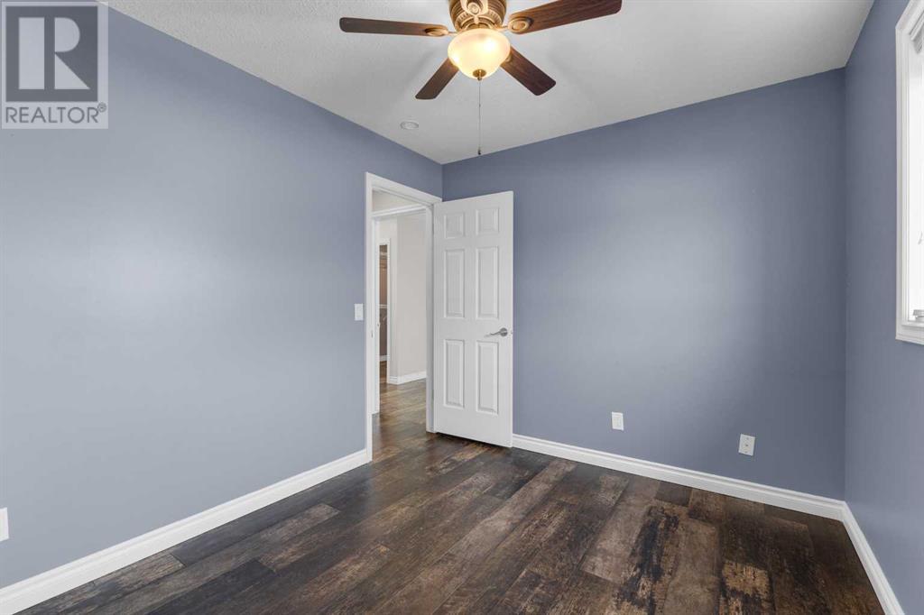 Single Family House 4 Level for Sale in  Erin Circle SE Erin Woods Calgary 