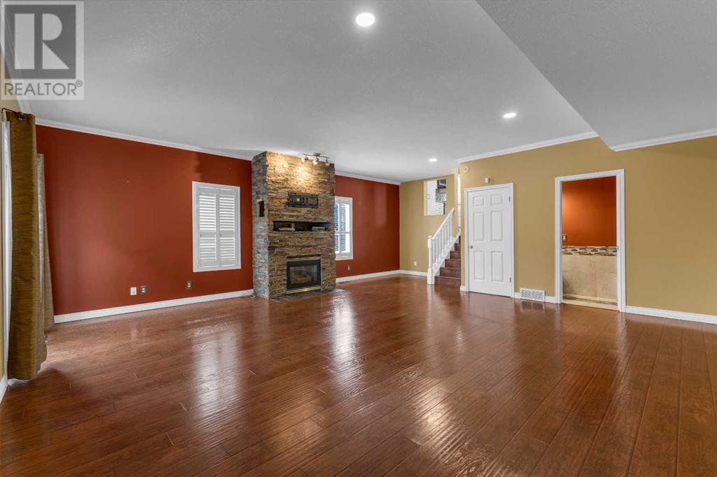 Single Family House 4 Level for Sale in  Erin Circle SE Erin Woods Calgary 