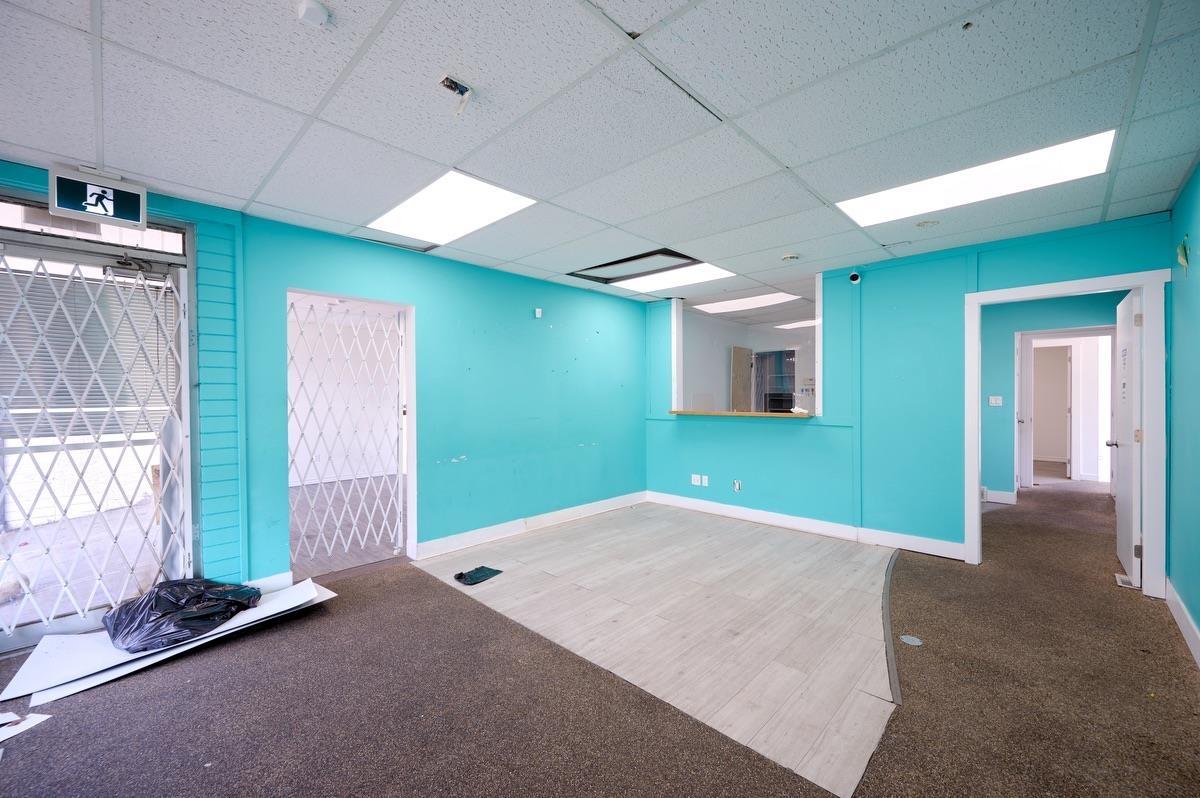 Photo 15 of 2564 Clearbrook Road, Abbotsford BC