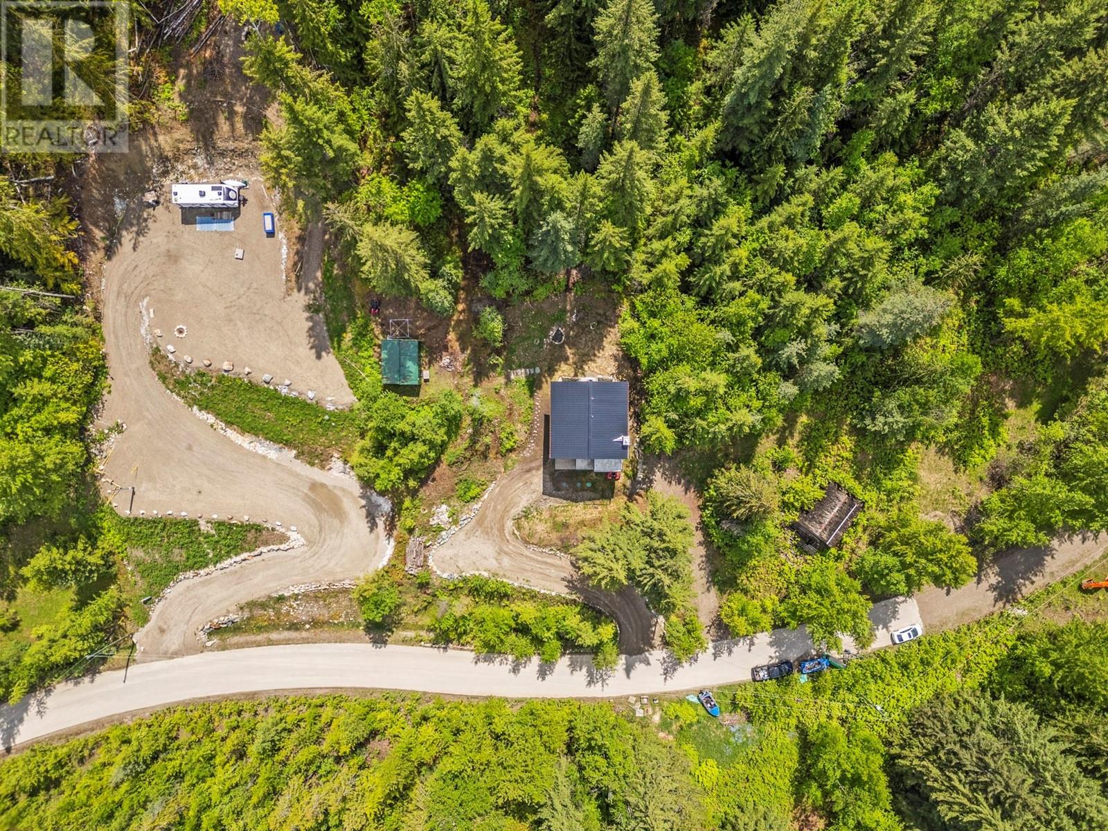 Photo 26 of 5064 Ridge Road, Eagle Bay BC