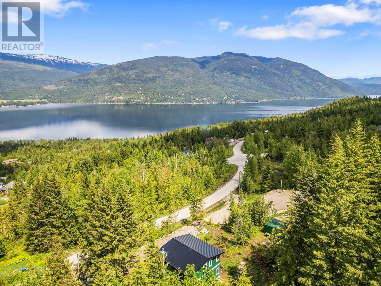 Photo 28 of 5064 Ridge Road, Eagle Bay BC
