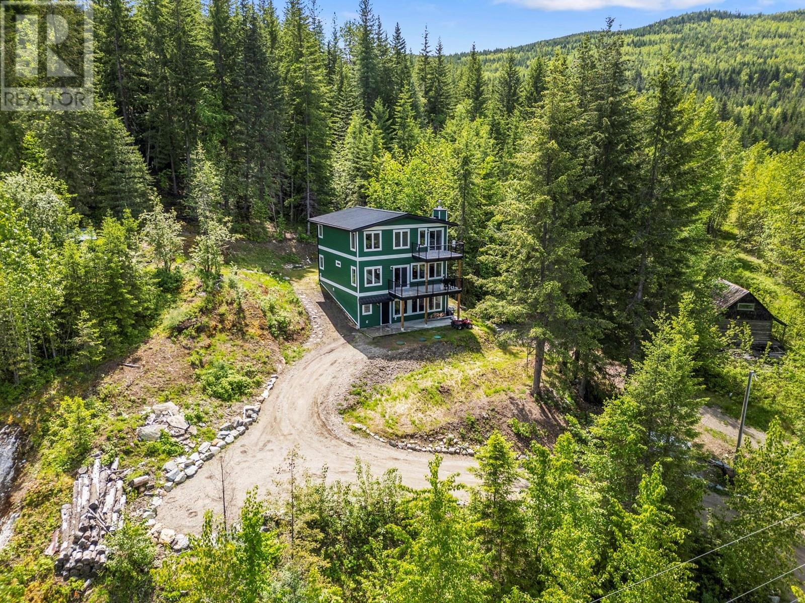 Photo 20 of 5064 Ridge Road, Eagle Bay BC