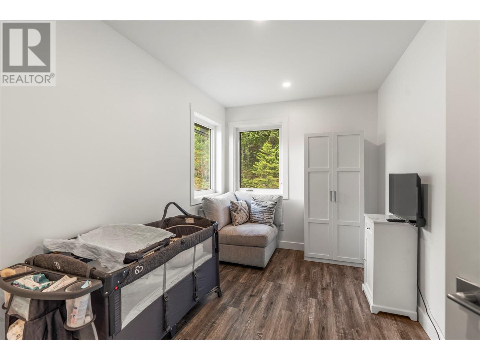 Photo 47 of 5064 Ridge Road, Eagle Bay BC