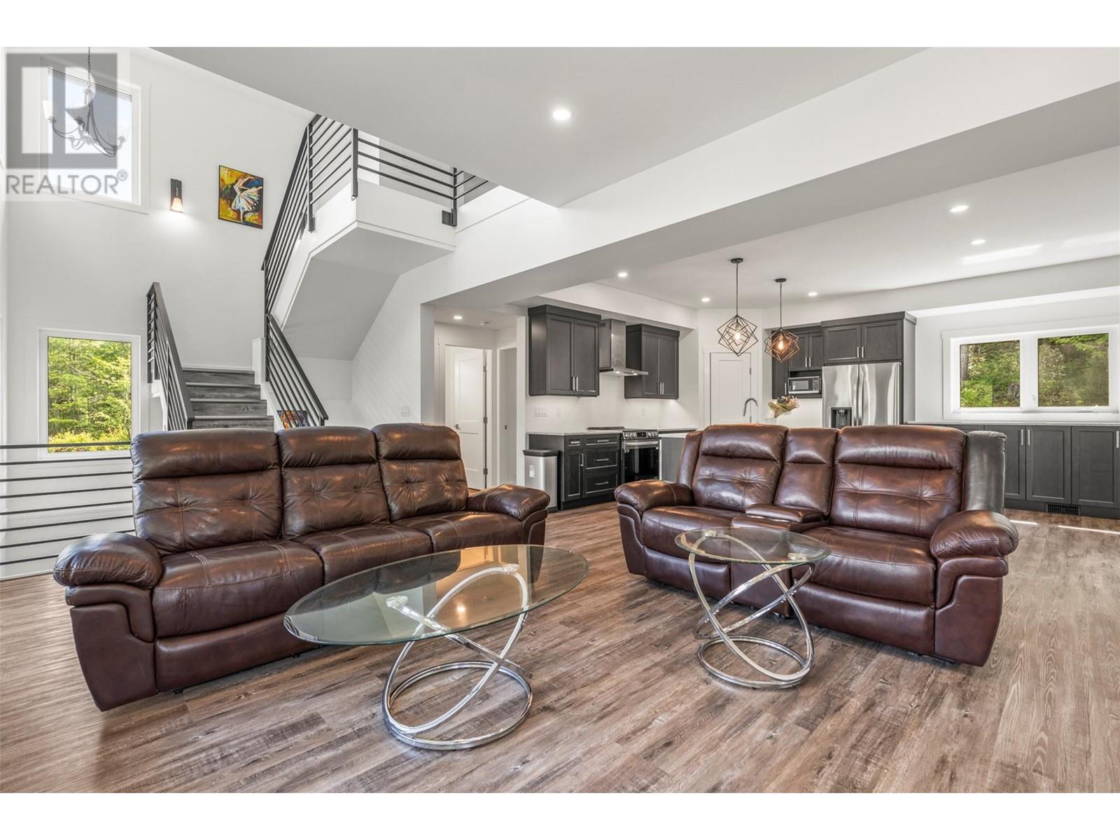 5064 Ridge Road - 43