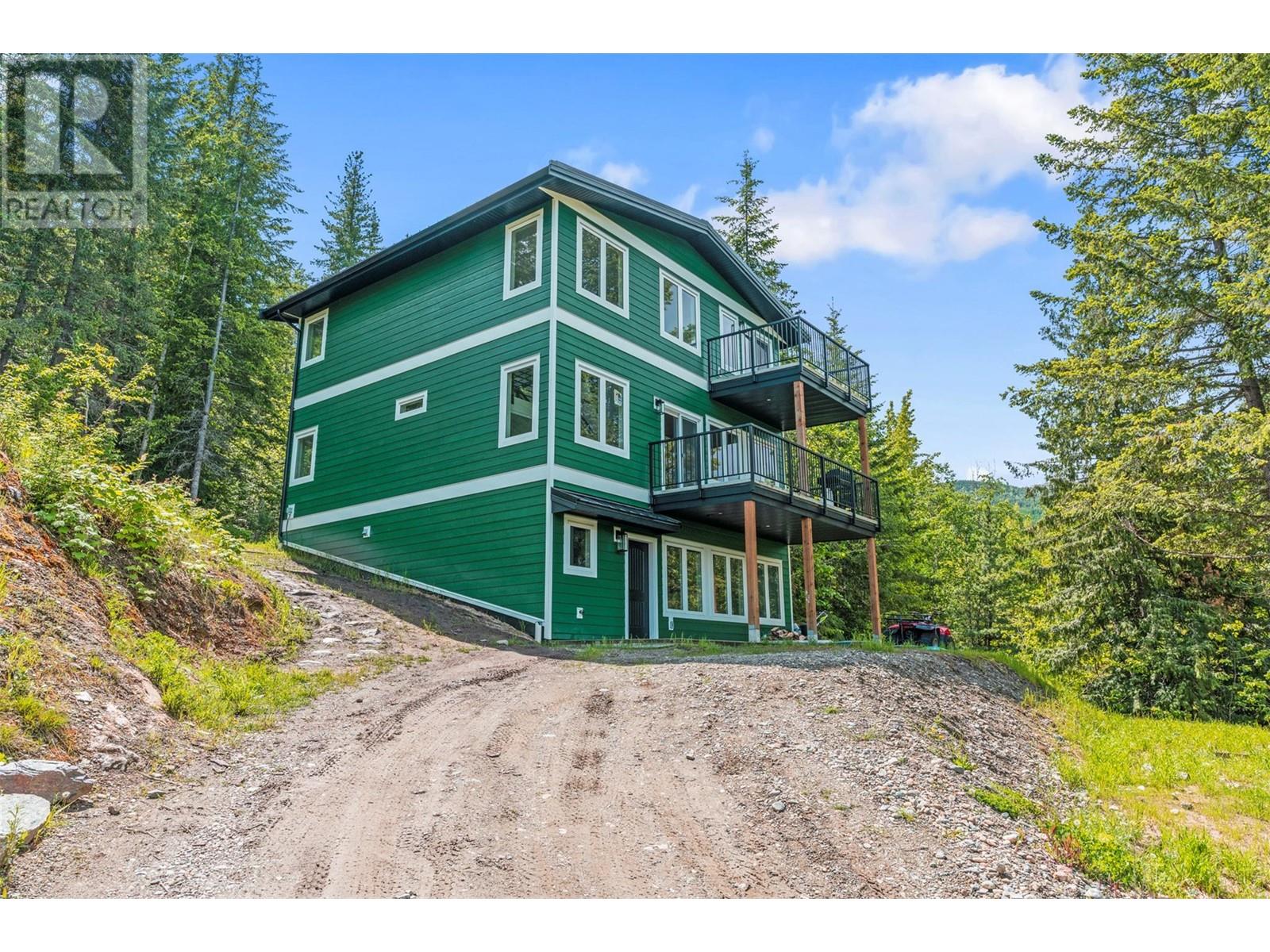 Photo 17 of 5064 Ridge Road, Eagle Bay BC