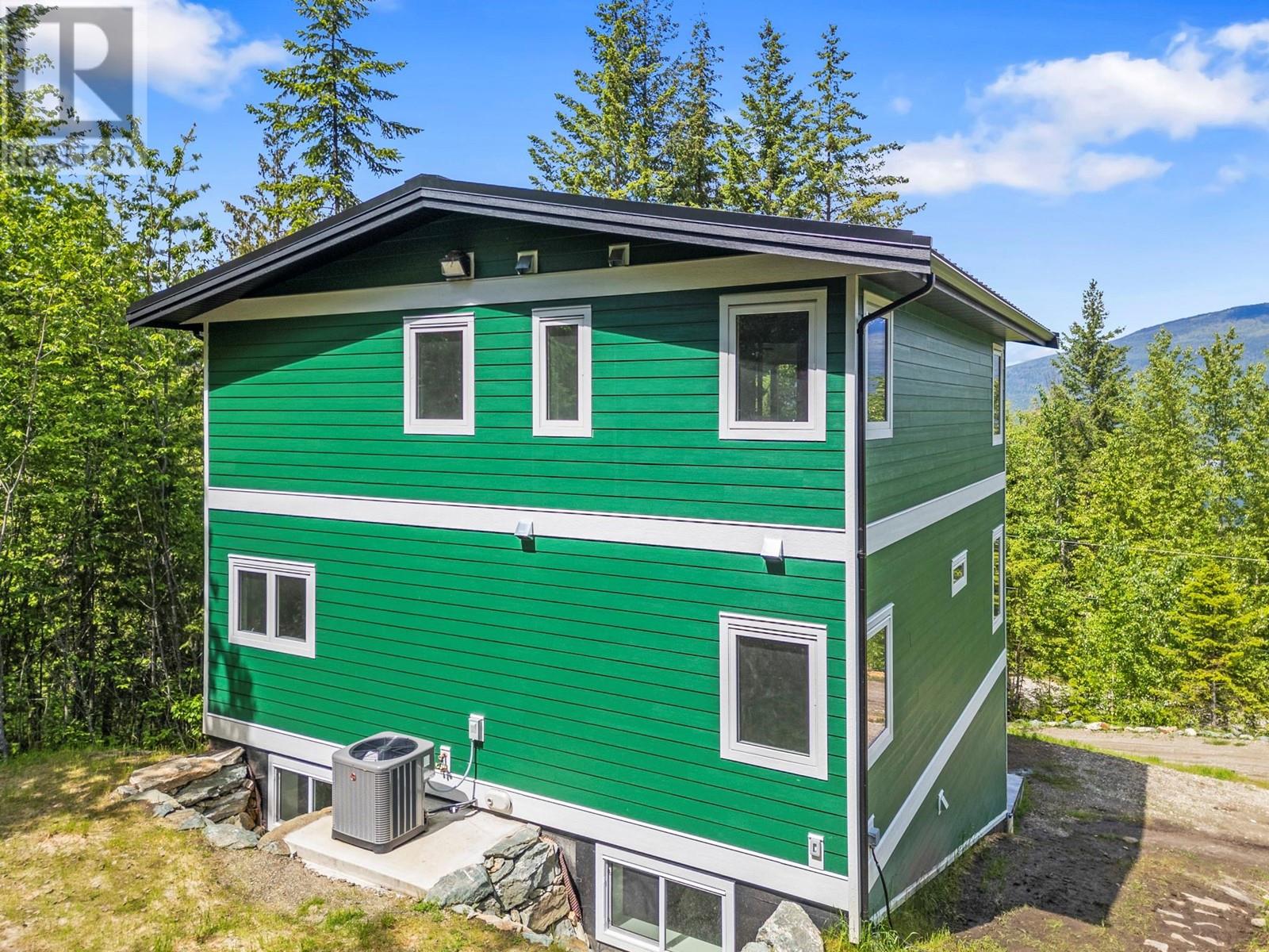 Photo 45 of 5064 Ridge Road, Eagle Bay BC