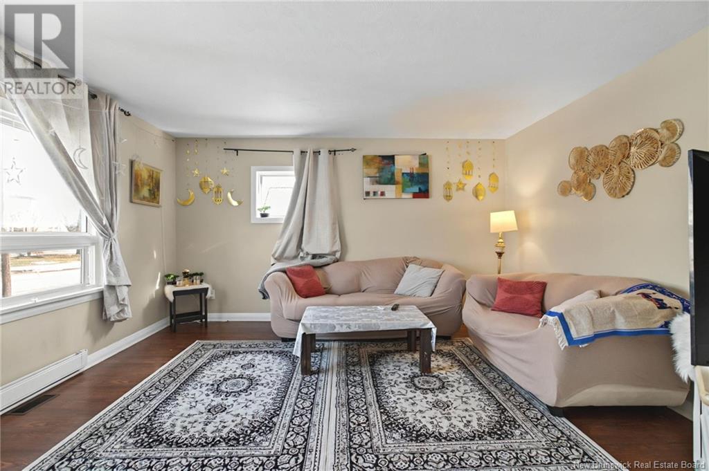 Photo 12 of 31 33 Edmond Street, Moncton NB