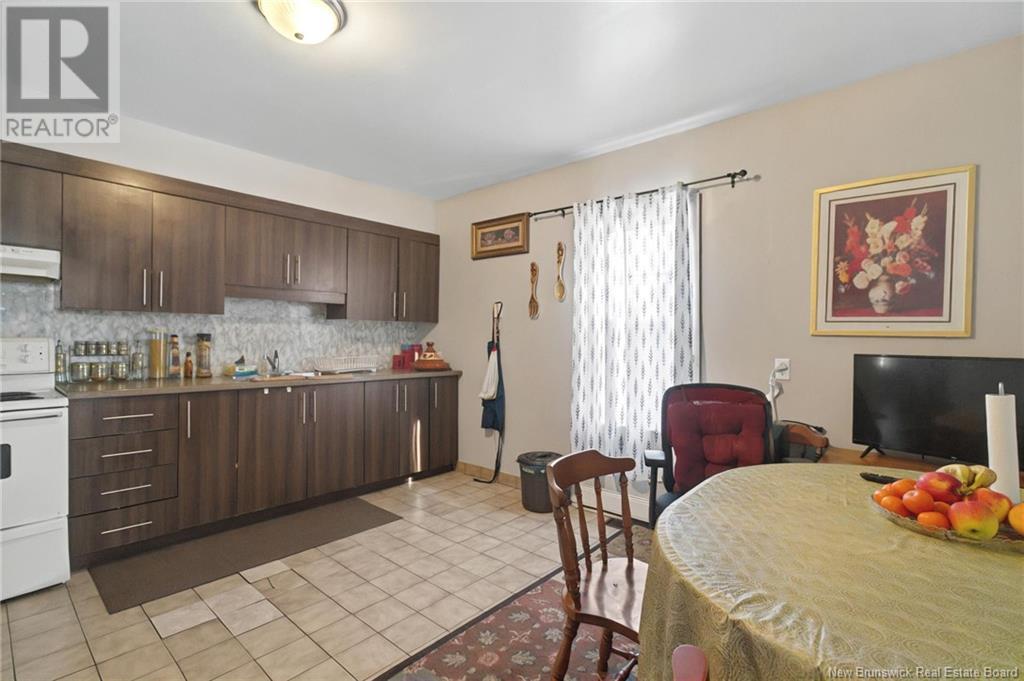 Photo 19 of 31 33 Edmond Street, Moncton NB