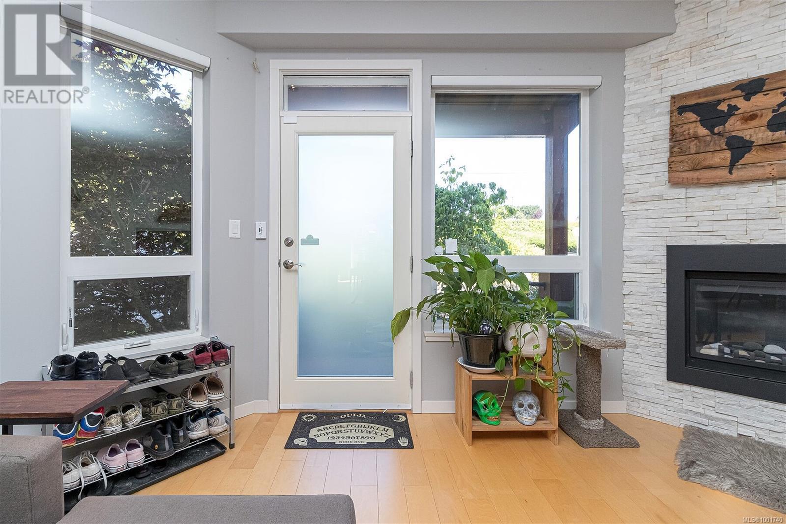  6587 Lincroft Road, Sooke