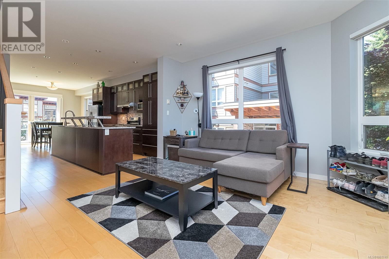  6587 Lincroft Road, Sooke