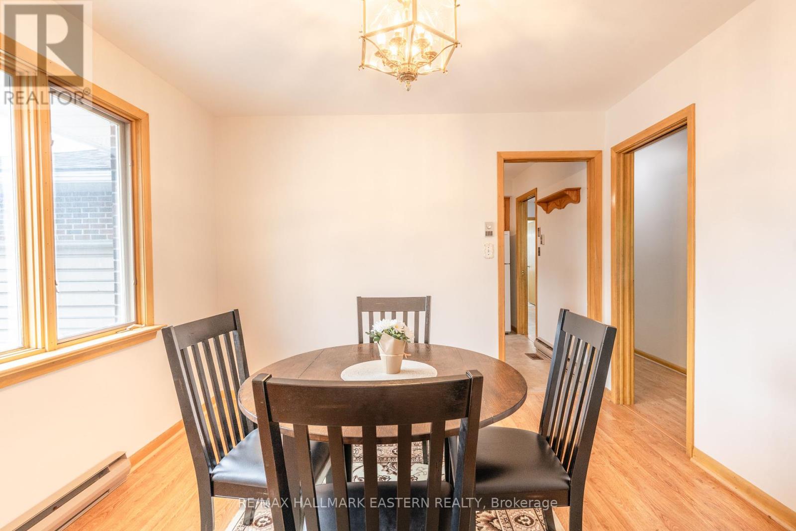 Photo 10 of 66 Doxsee Avenue N, Trent Hills ON