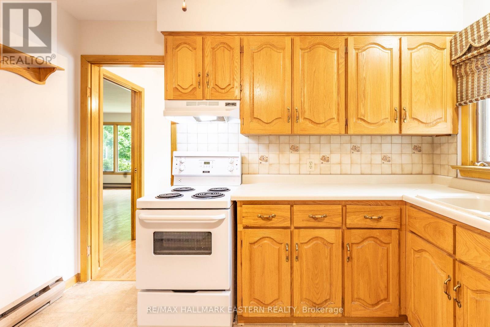 Photo 16 of 66 Doxsee Avenue N, Trent Hills ON