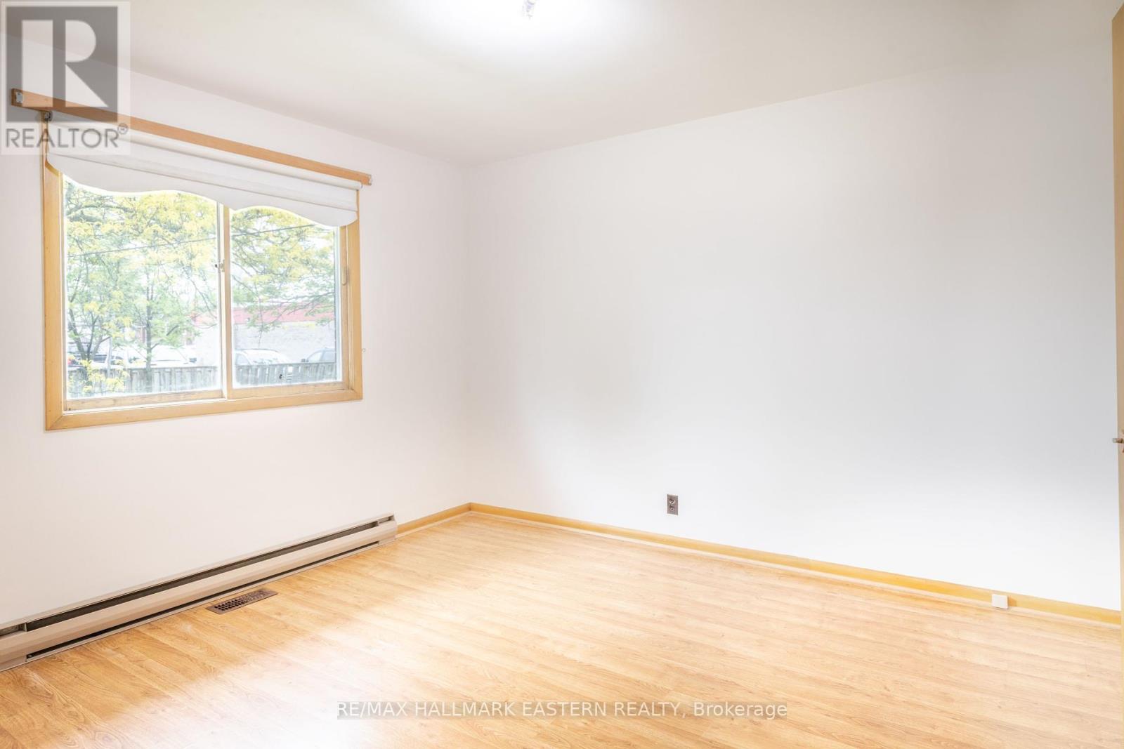 Photo 19 of 66 Doxsee Avenue N, Trent Hills ON