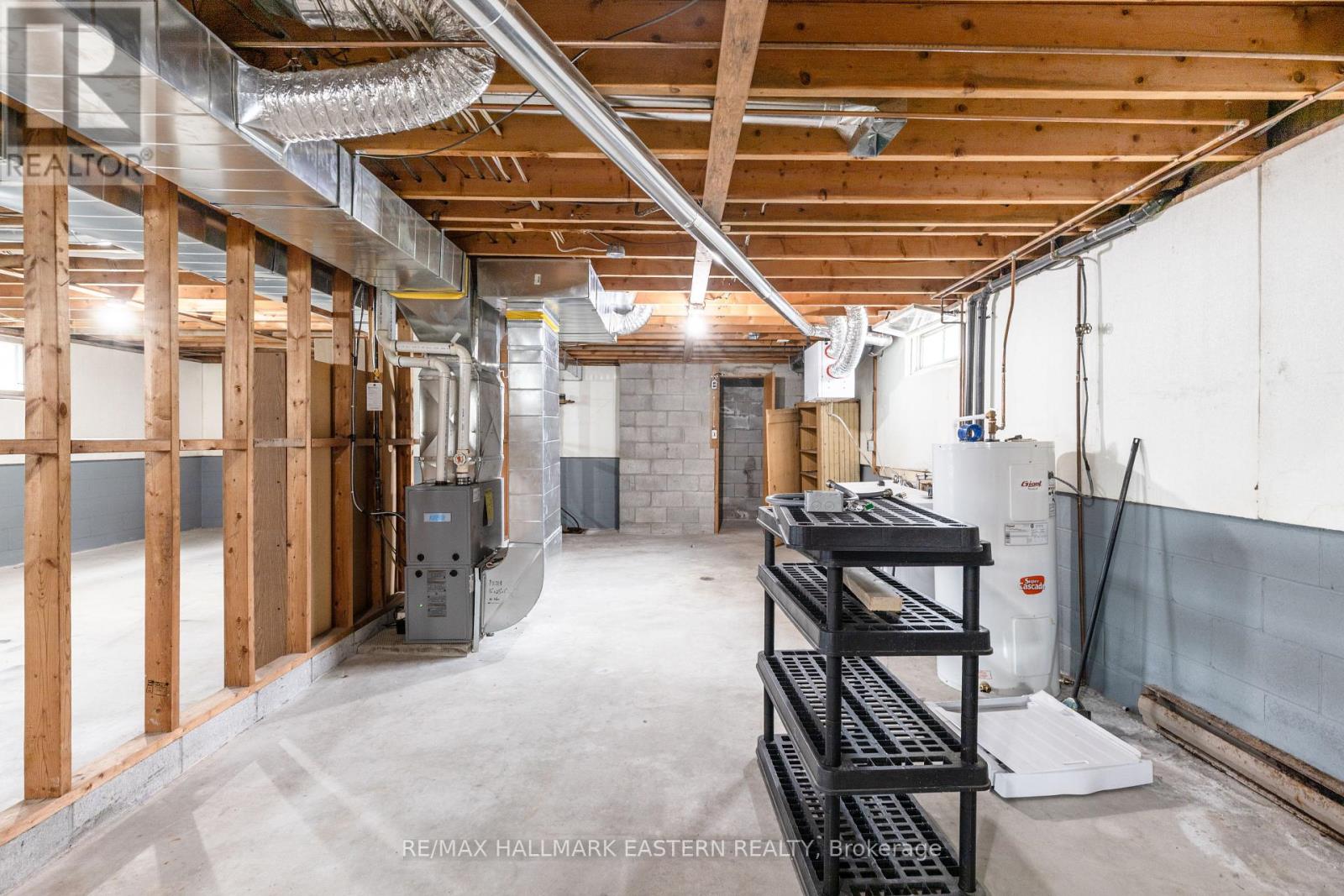 Photo 25 of 66 Doxsee Avenue N, Trent Hills ON