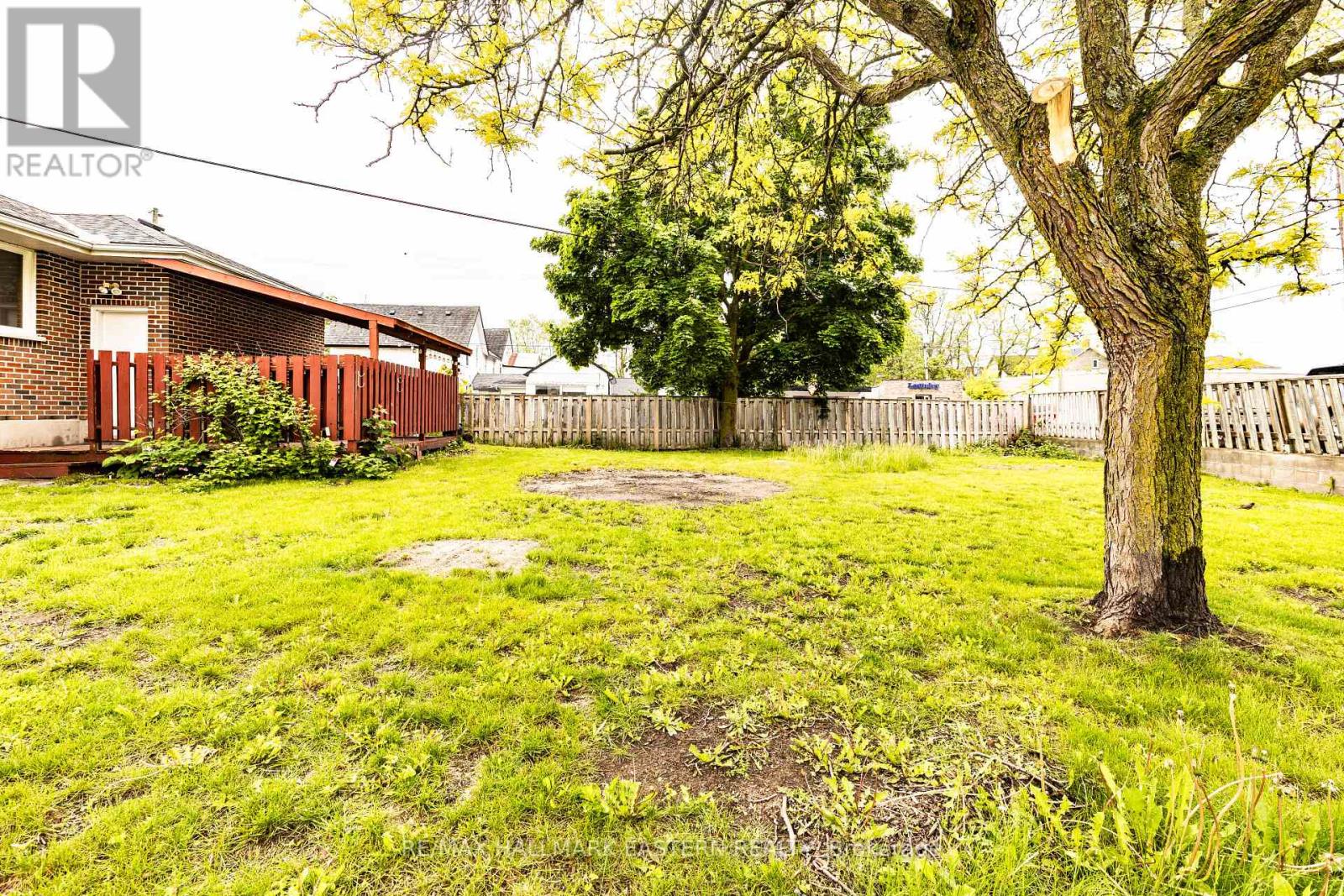 Photo 29 of 66 Doxsee Avenue N, Trent Hills ON