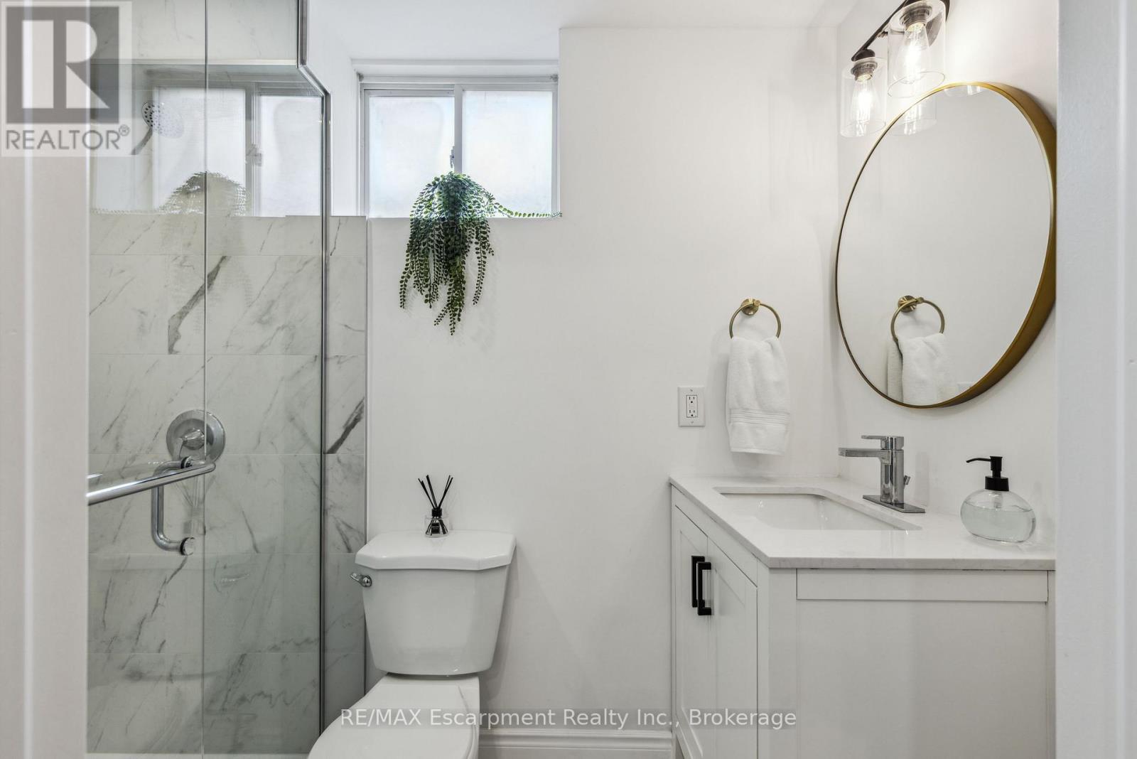 Photo 10 of 31 54 Nisbet Boulevard, Hamilton ON