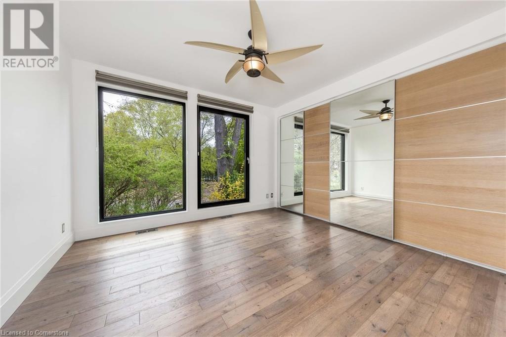 Photo 33 of 1207 Stirling Drive, Oakville ON