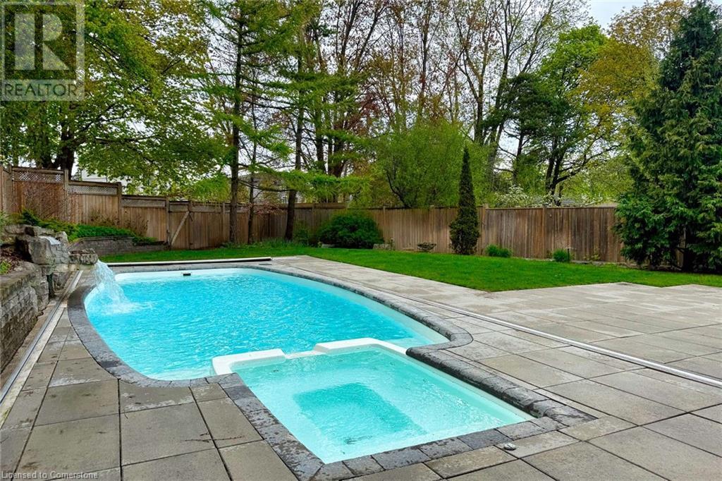 Photo 47 of 1207 Stirling Drive, Oakville ON