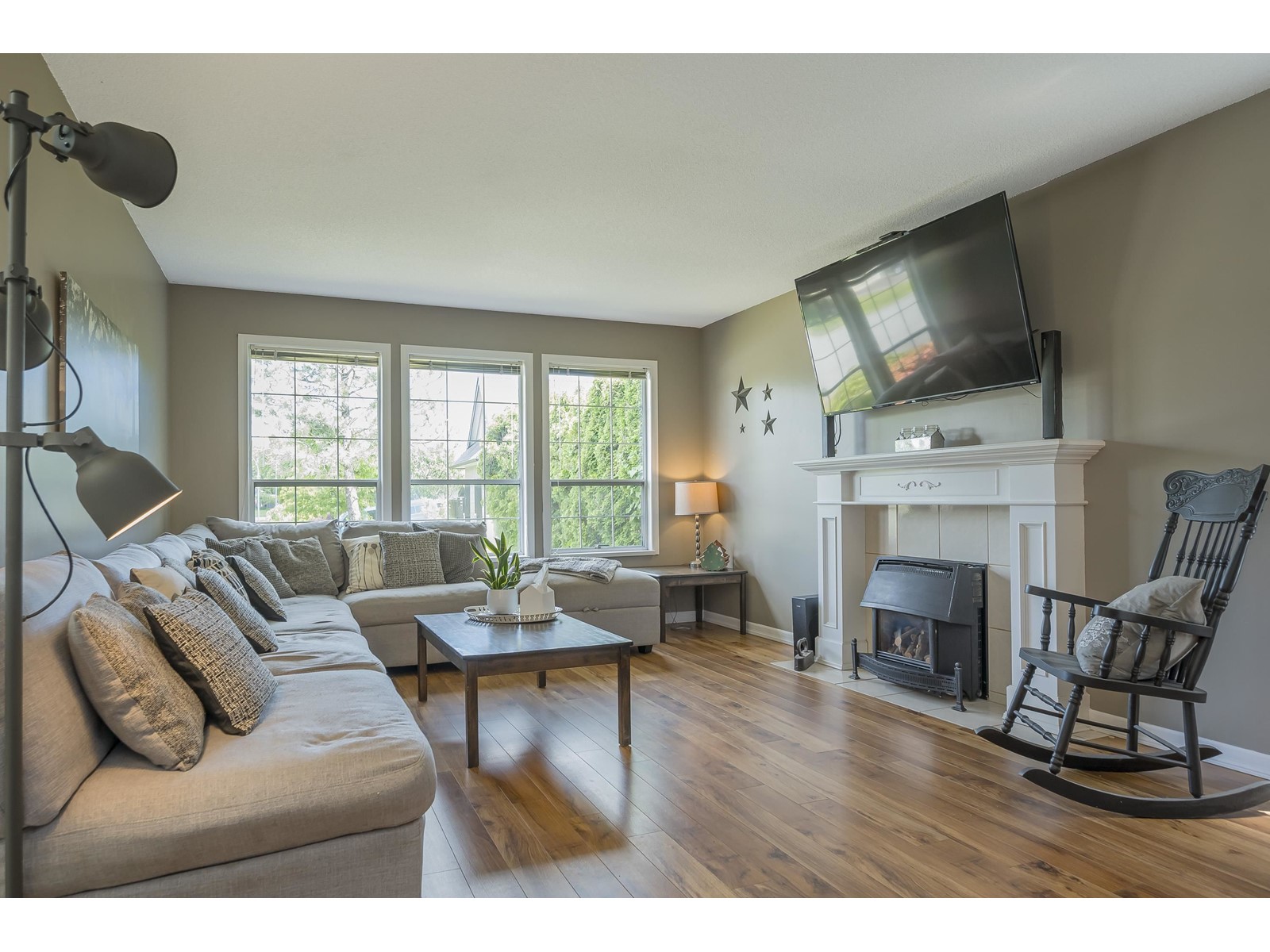 Photo 32 of 4841 208 A Street, Langley BC