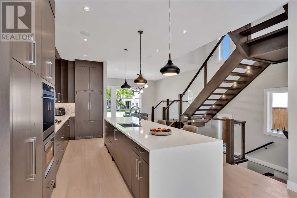 Photo 18 of 617 19 Avenue Nw, Calgary AB