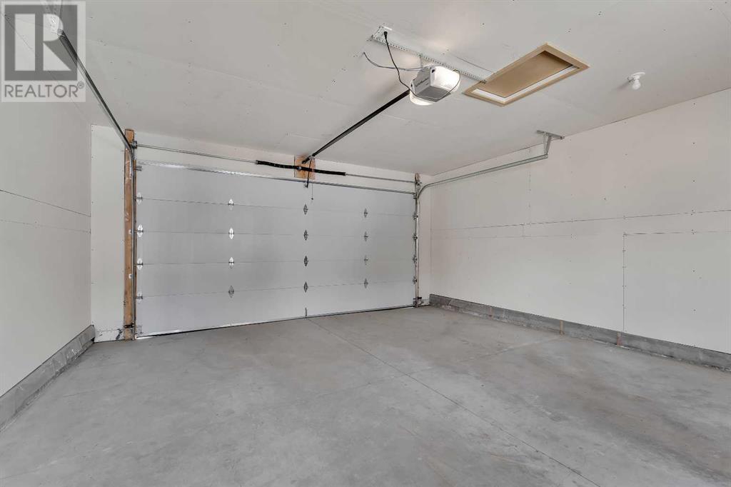 Photo 6 of 617 19 Avenue Nw, Calgary AB