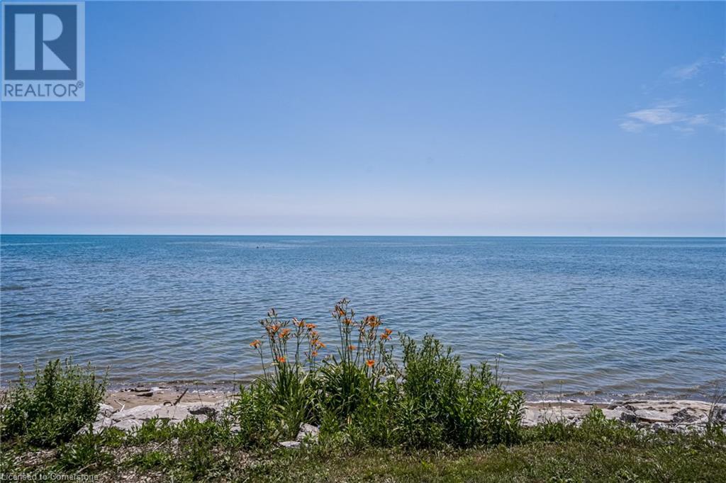 845 LAKESHORE ROAD - 50