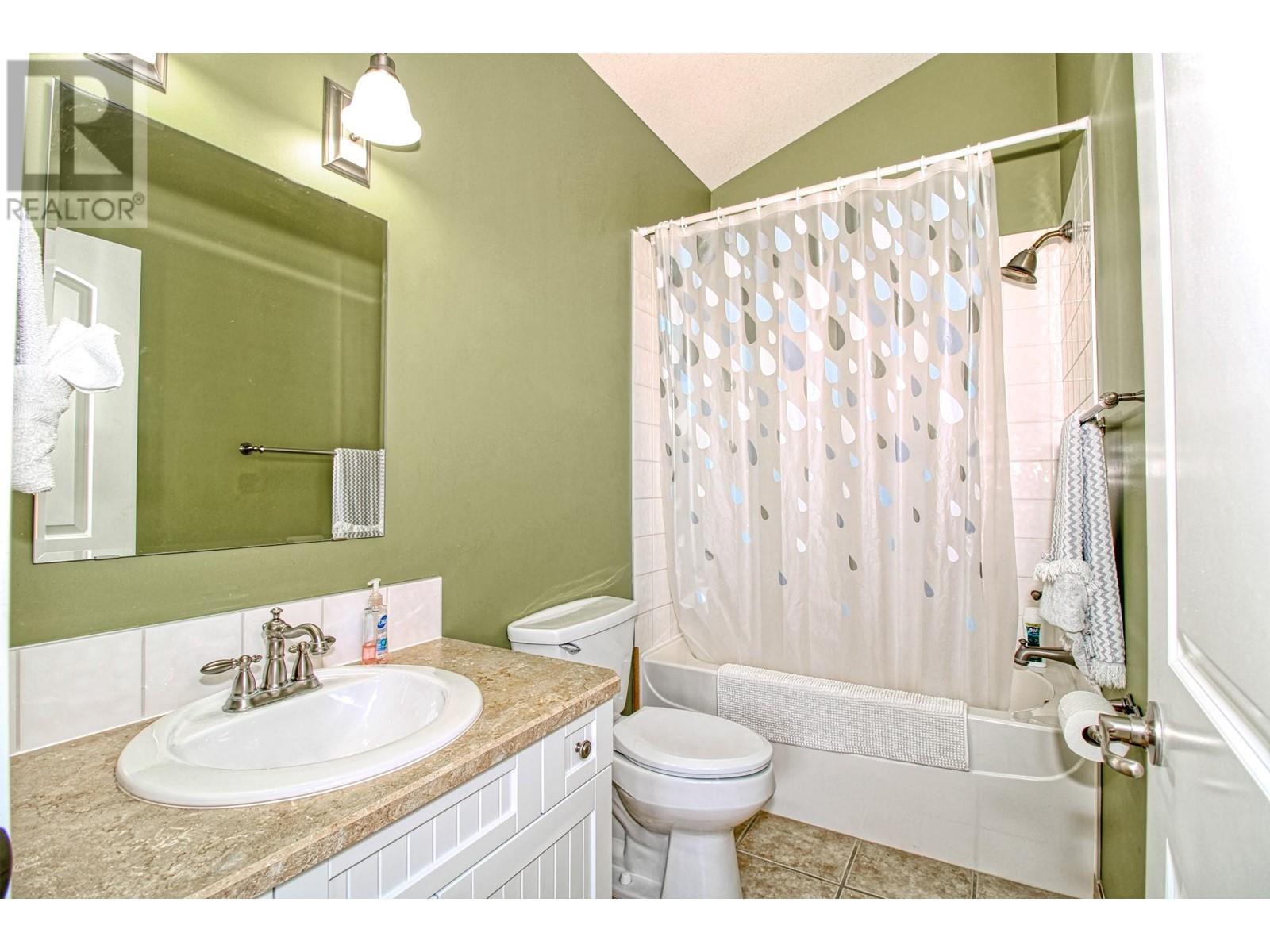 121 6859 Santiago Loop, Kelowna