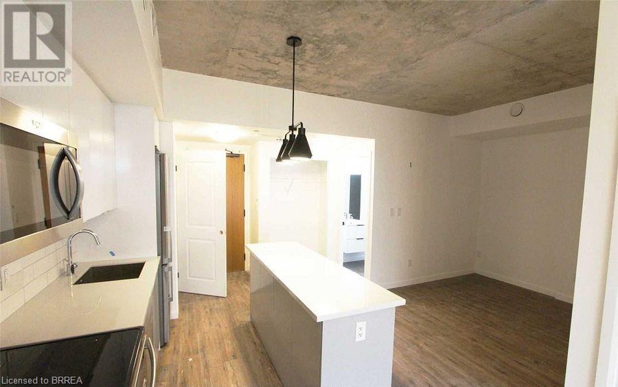 Photo 9 of 7 Erie Avenue Unit 801, Brantford ON