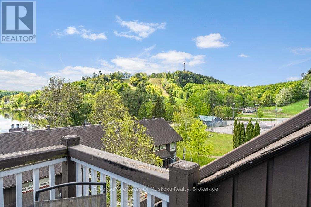 Photo 17 of 30 Turner Drive, Huntsville ON