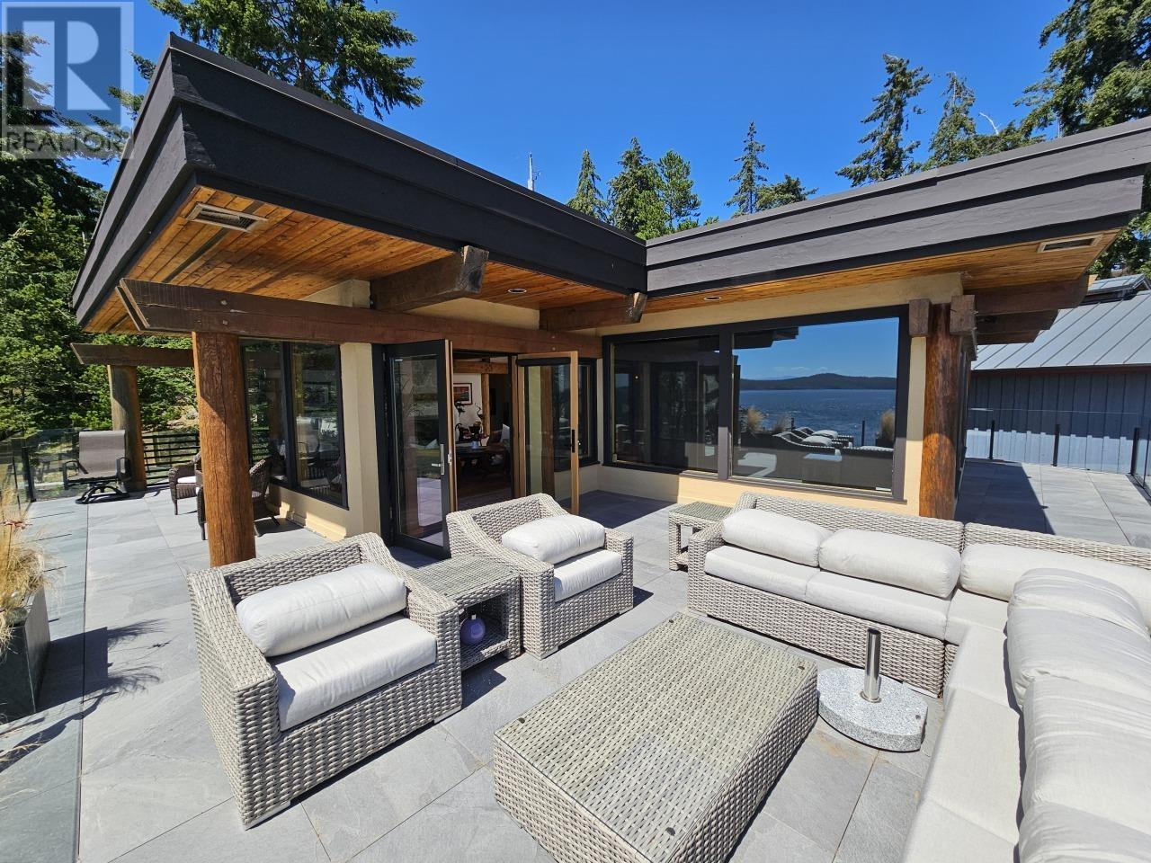 9217 TRUMAN ROAD, Halfmoon Bay
