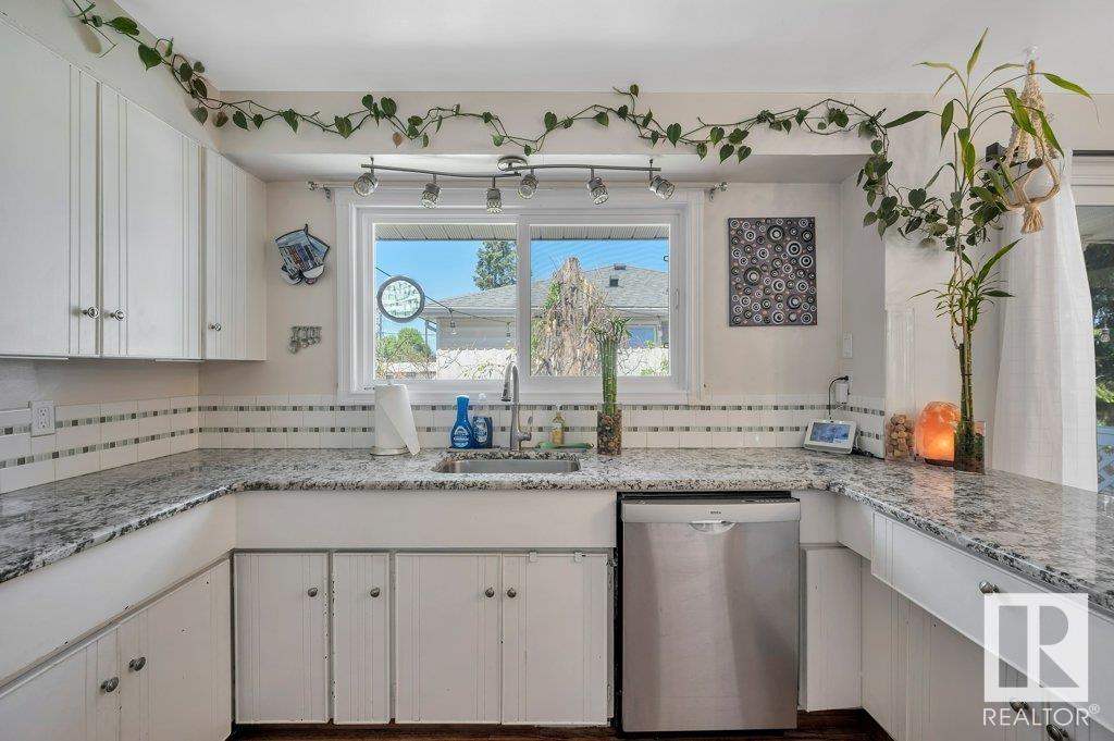 Single Family House Bungalow for Sale in  A AV NW Edmonton 