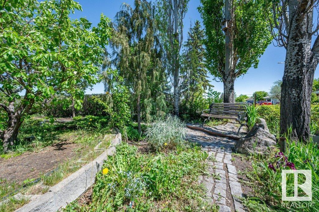 Single Family House Bungalow for Sale in  A AV NW Edmonton 