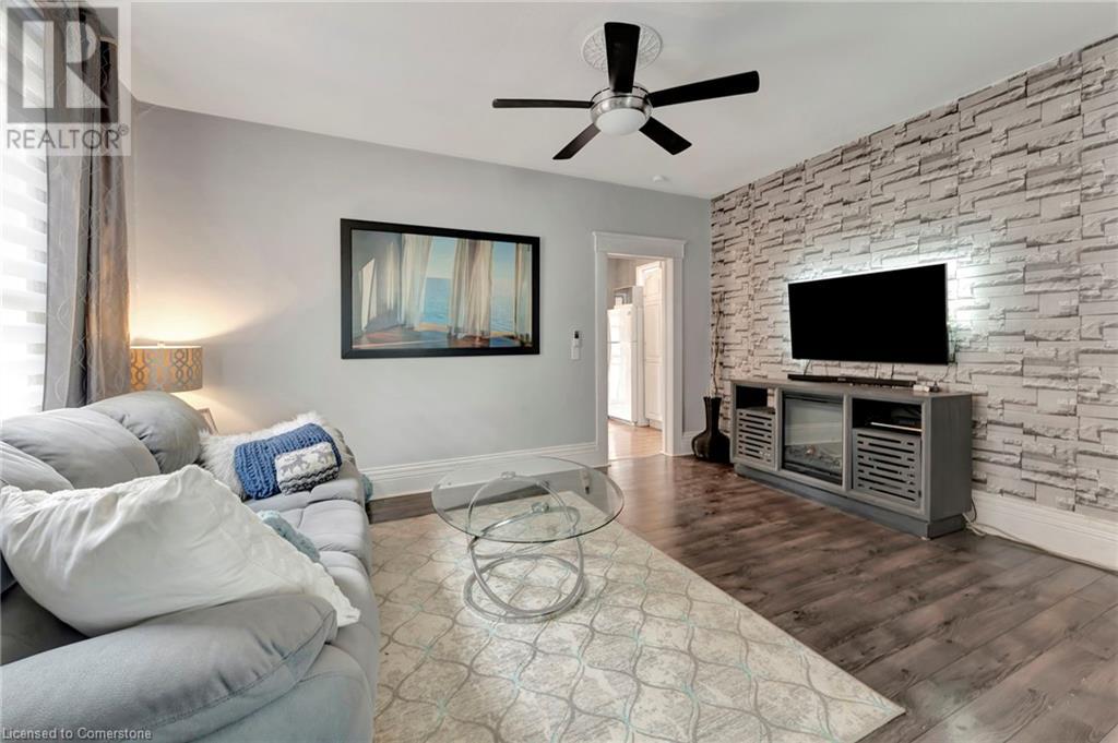 Photo 27 of 237 Marlborough Street, Brantford ON