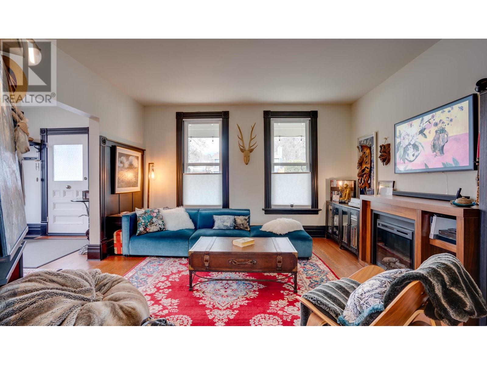  3102 Pleasant Valley Road, Vernon