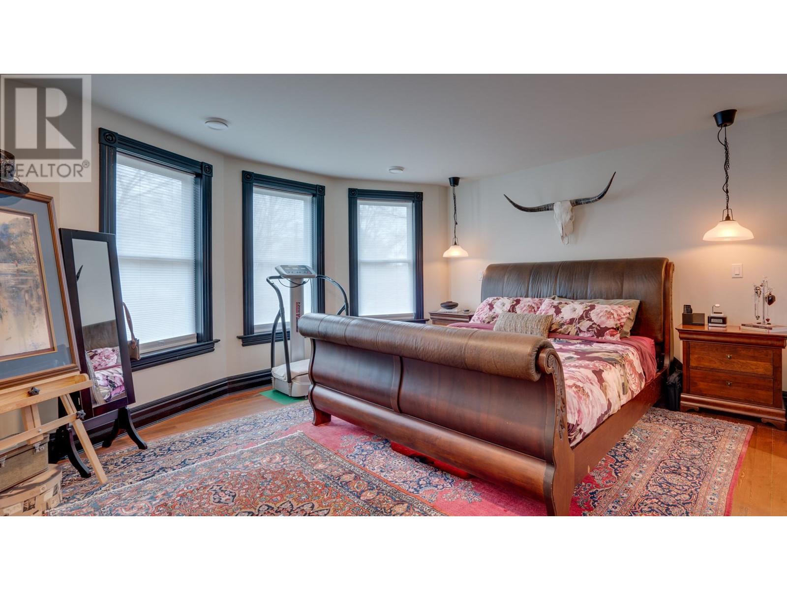  3102 Pleasant Valley Road, Vernon