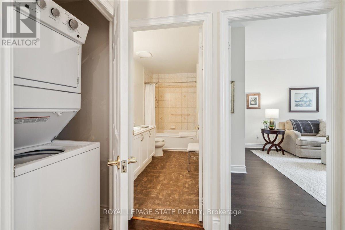 Photo 1 of 102 442 Maple Avenue, Burlington ON