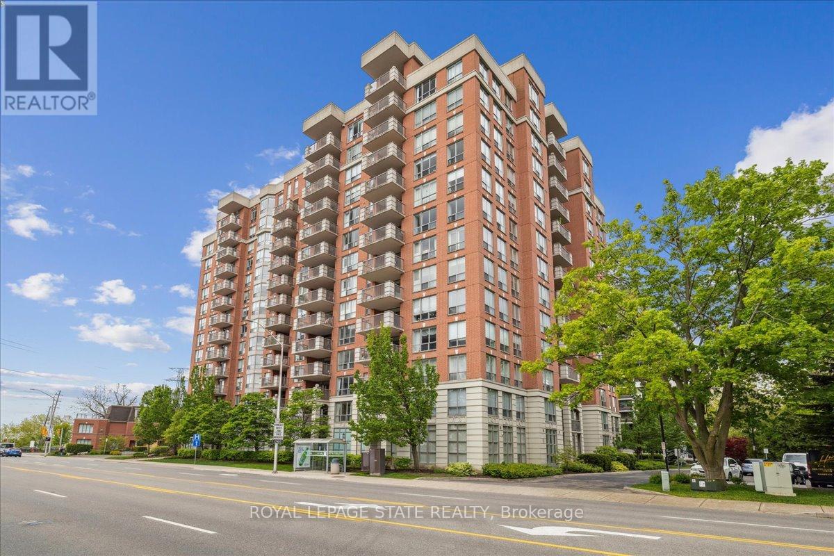 Photo 13 of 102 442 Maple Avenue, Burlington ON