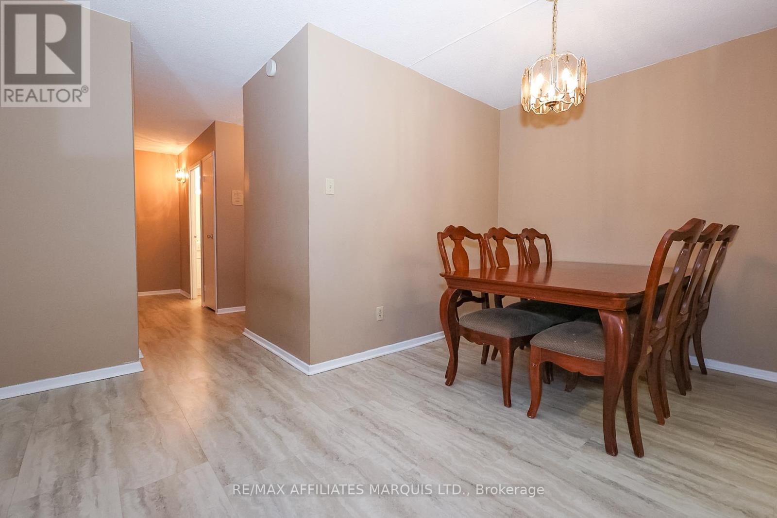 Dining area, hall to bedrooms/bathroom/entrance
