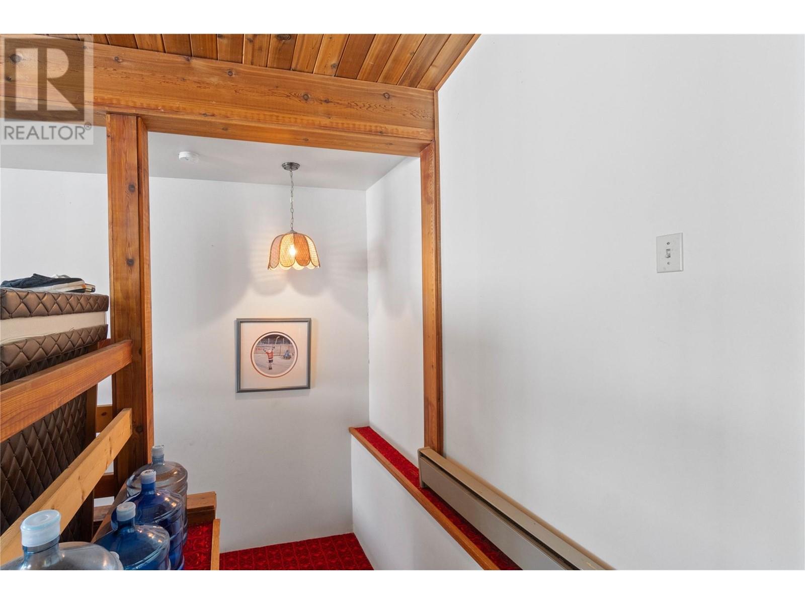 4750 Sunnybrae Canoe Point Road, Tappen