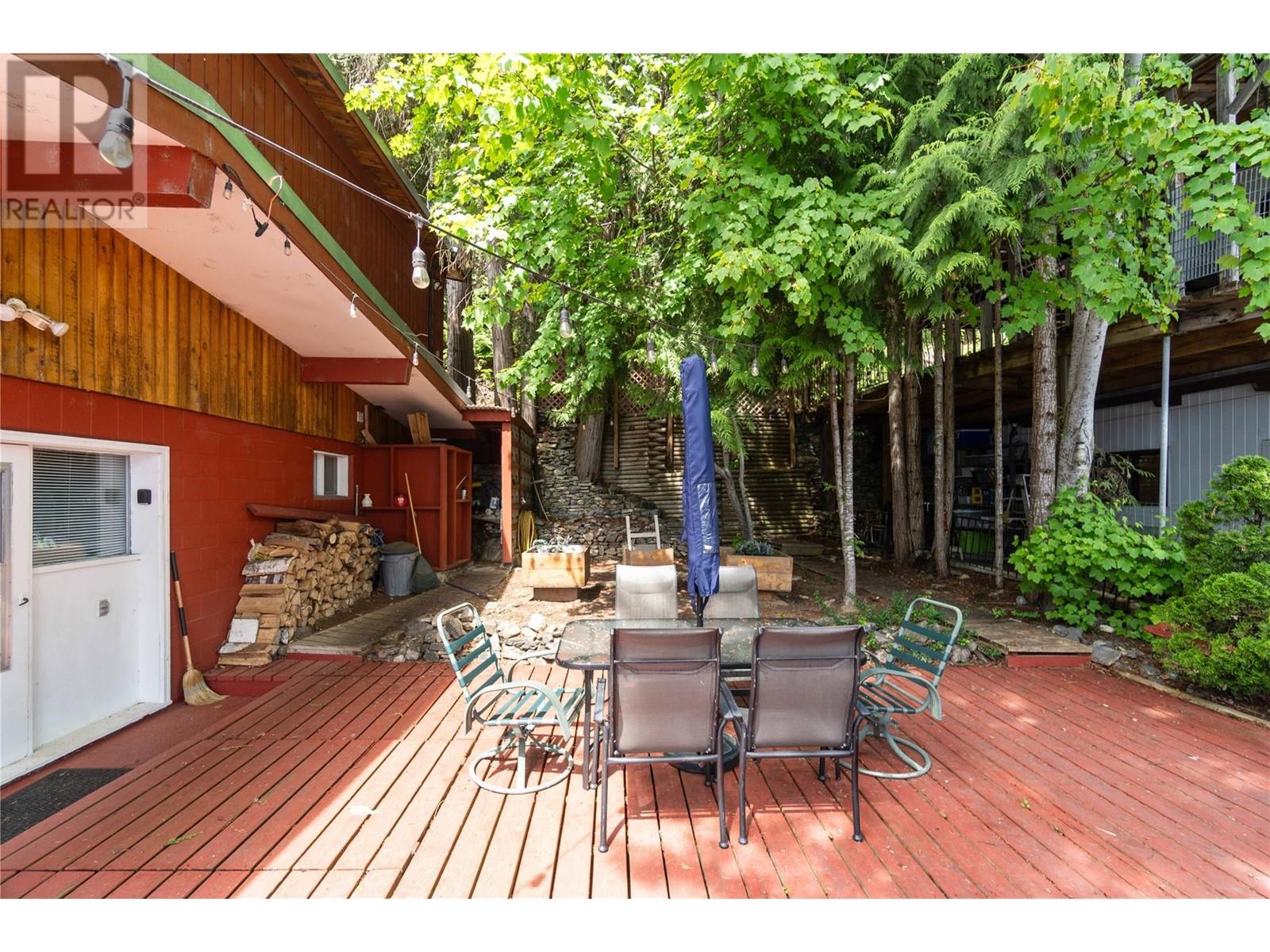 4750 Sunnybrae Canoe Point Road, Tappen